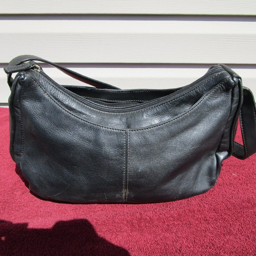 Worthington Black Leather Shoulder bag